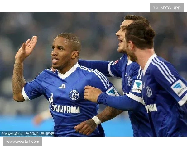 法尔范在沙尔克04的核心地位与战术作用分析